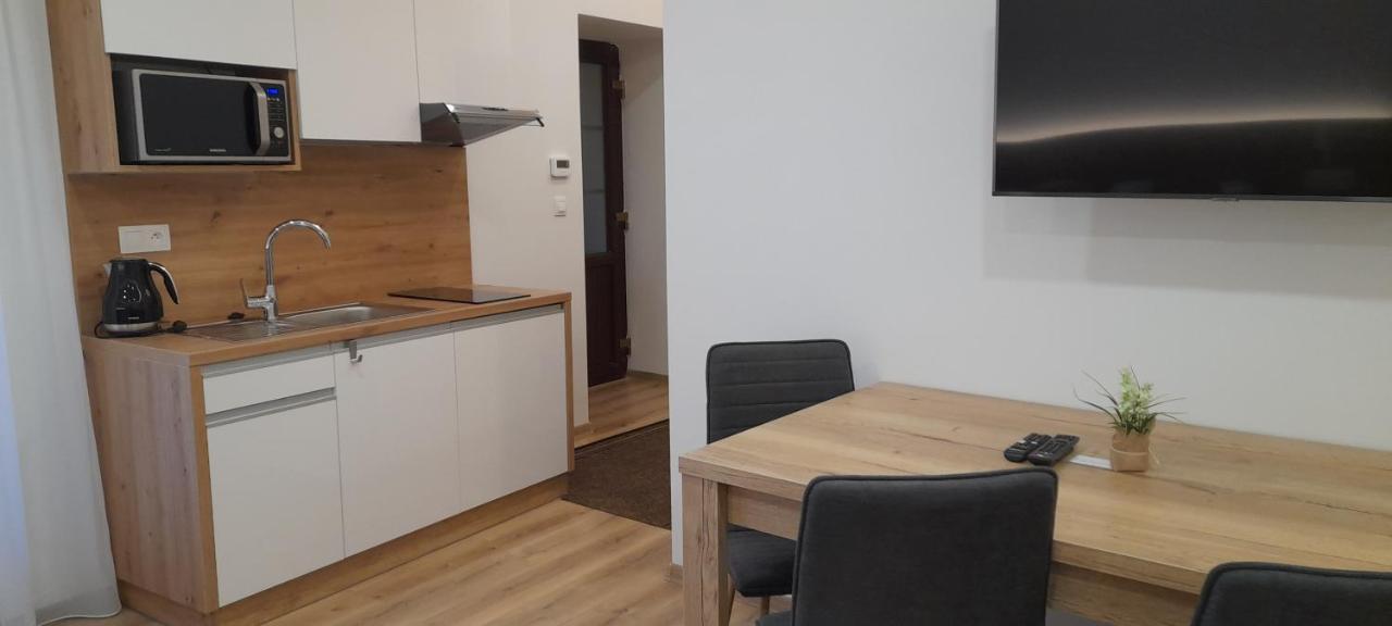 Apartmany Lumi Veľký Slavkov Exterior foto